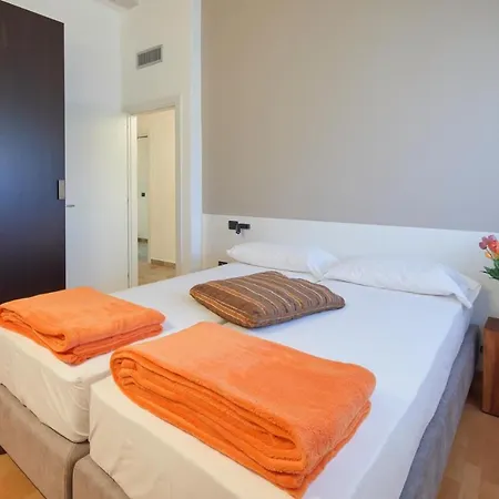 Residenza Ai Ferrari - Lilium Apartment