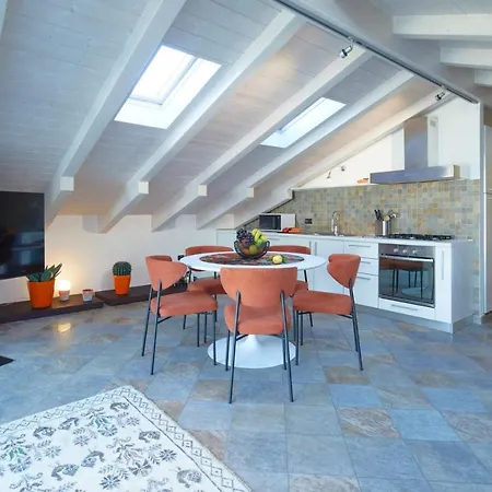 Residenza Ai Ferrari - Lilium Apartment